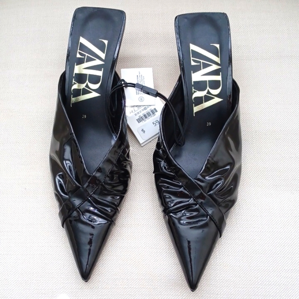 NWT Zara heel shoes size 8